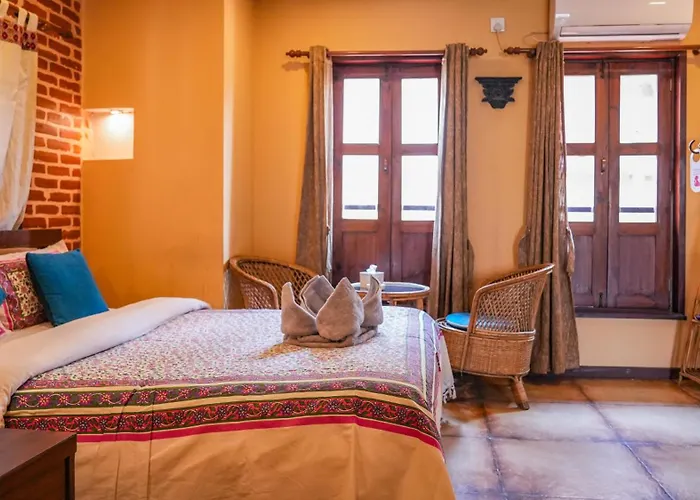 Hong Si Hotel- A Away From 2*