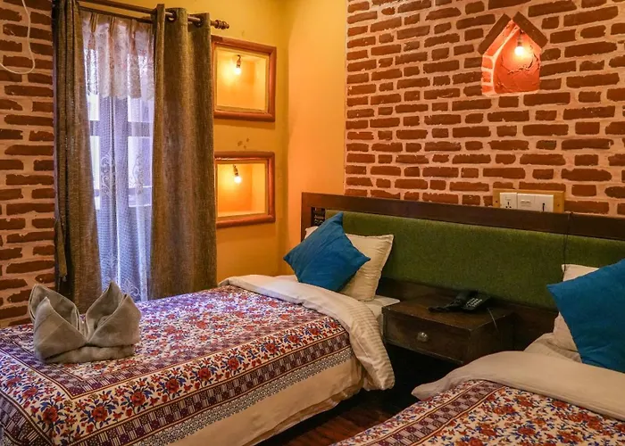 Hong Si Hotel- A Away From ホテル 2*